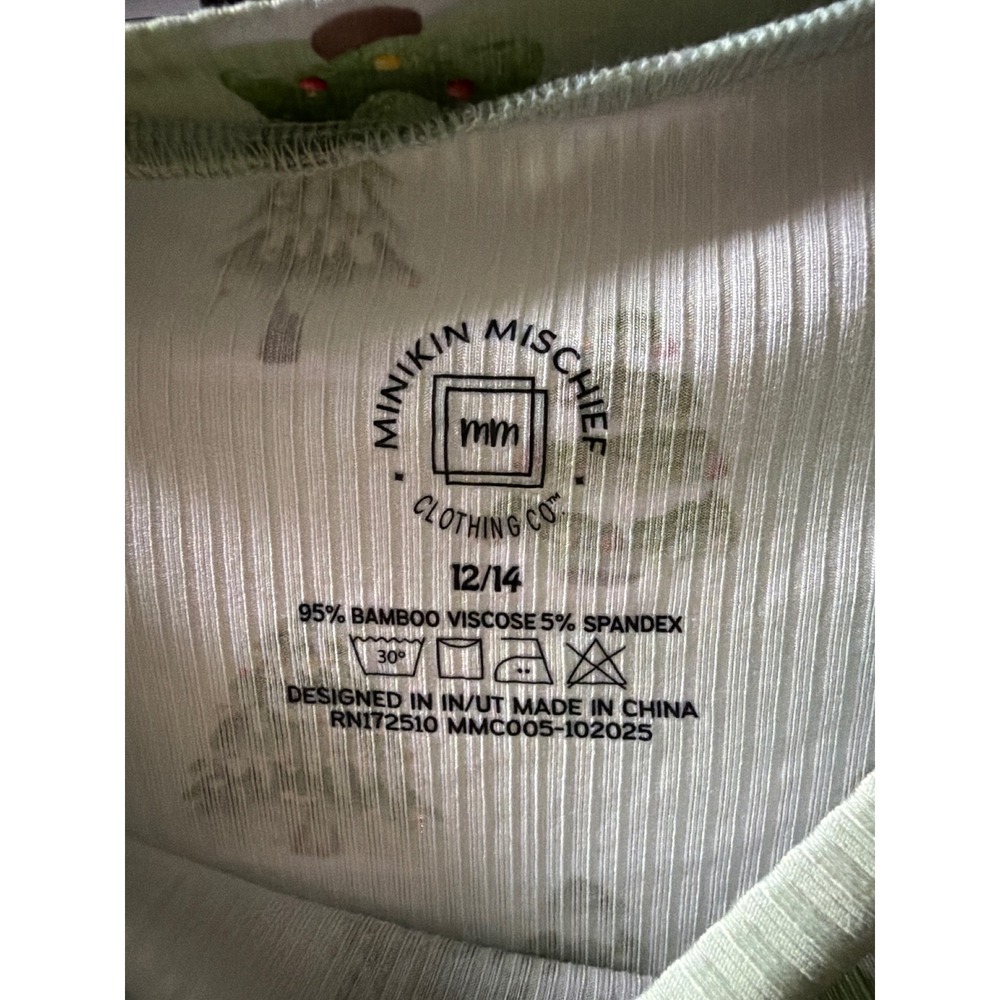 Minikin Mischief Kids Sage Green Ribbed Bamboo Christmas Tree Top 12/14 - Picture 3 of 3